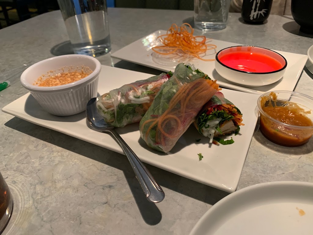 Siam Thai Asian Cuisine | restaurant | 3547 Lexington Ave N, Arden Hills, MN 55126, USA | 6514818100 OR +1 651-481-8100