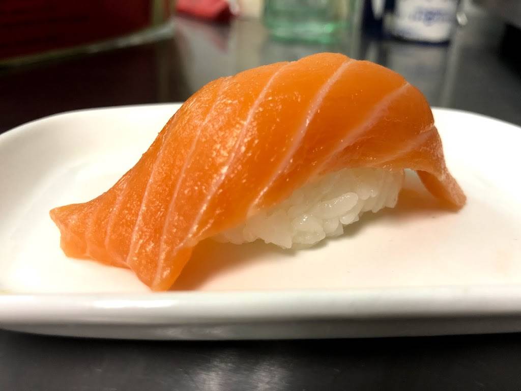 Oishii Sushi | restaurant | 26033 Eden Landing Rd, Hayward, CA 94545, USA | 5103971211 OR +1 510-397-1211