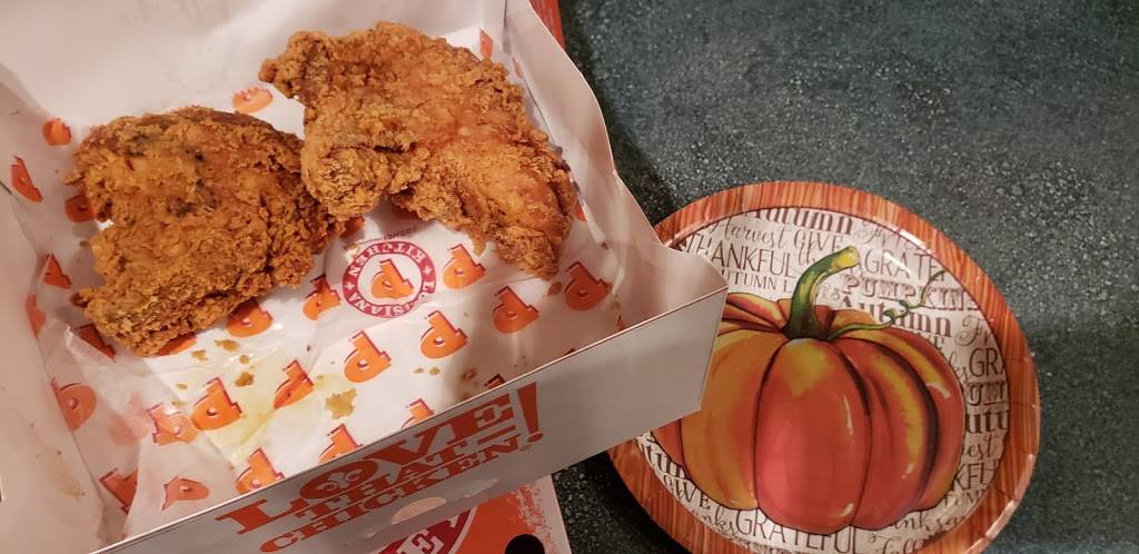 Popeyes Louisiana Kitchen | restaurant | 2108 Wall St, Spring Hill, TN 37174, USA | 6153021988 OR +1 615-302-1988