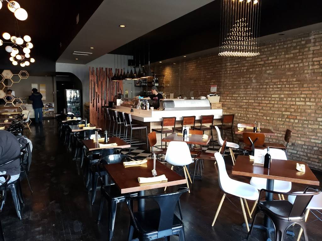 Polygon Cafe | restaurant | 5204 N Clark St, Chicago, IL 60640, USA | 7732751234 OR +1 773-275-1234