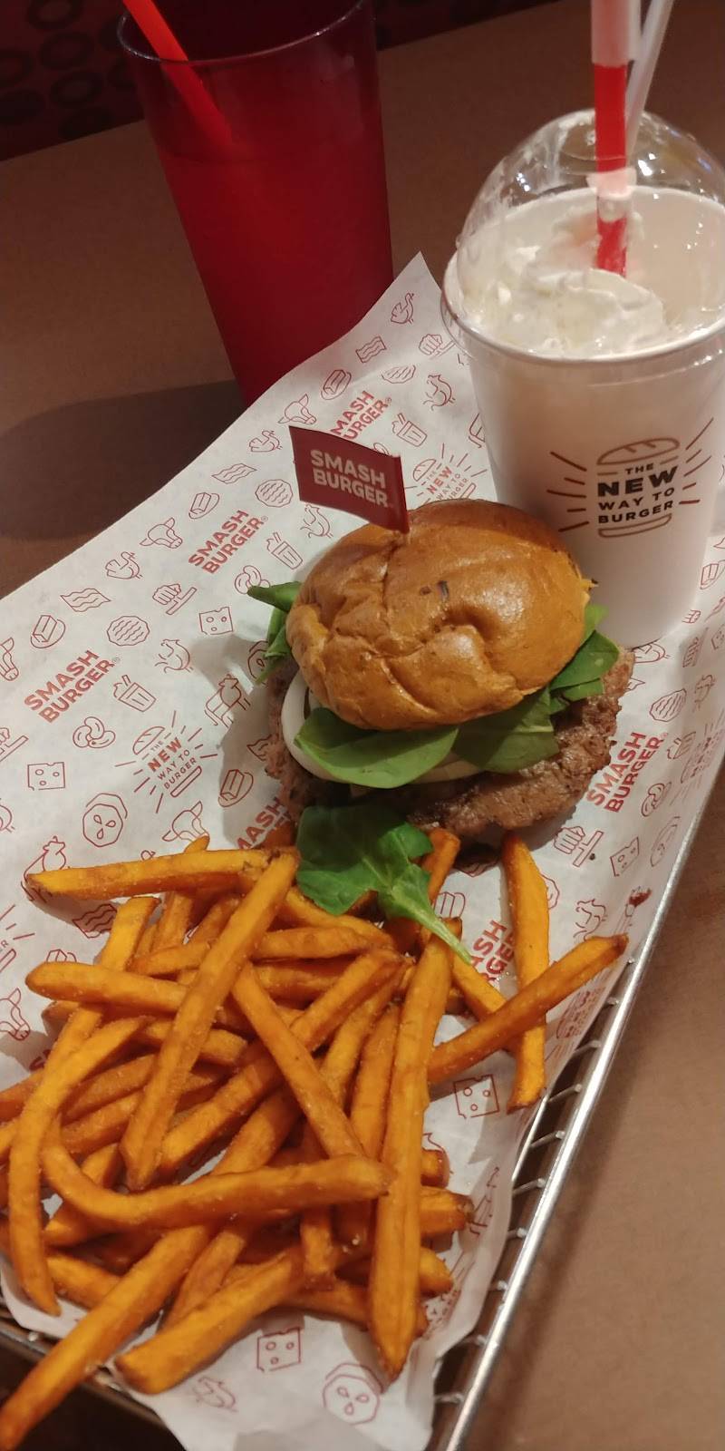 Smashburger | restaurant | 9965 Hudson Rd Suite 690, Woodbury, MN 55125, USA | 6512560021 OR +1 651-256-0021