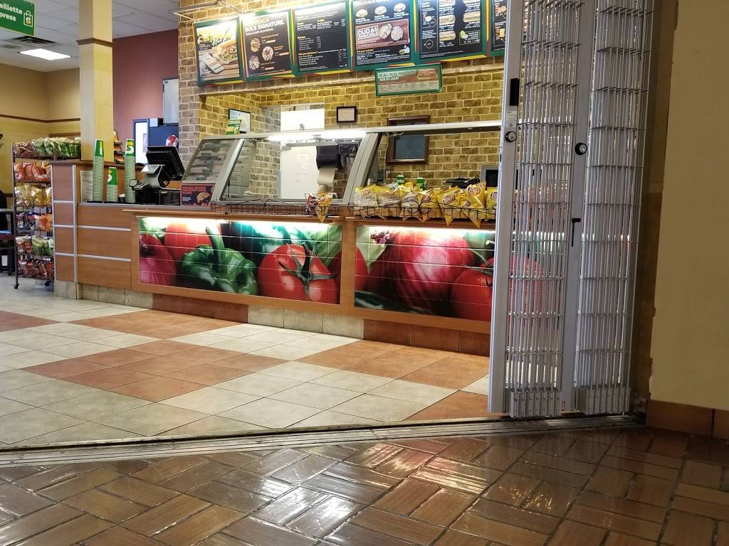 Subway | restaurant | 4100 Rue Jean-Talon, Montréal, QC H1S 2V4, Canada | 5143747851 OR +1 514-374-7851
