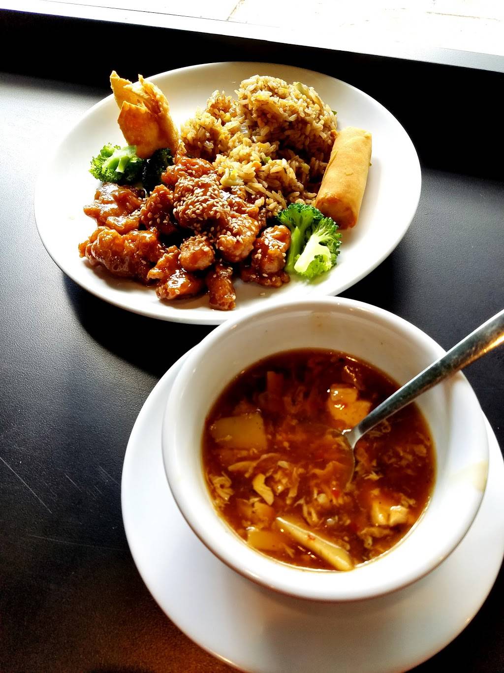 West End Wok | restaurant | 4577 Laclede Ave, St. Louis, MO 63108, USA | 3143612233 OR +1 314-361-2233