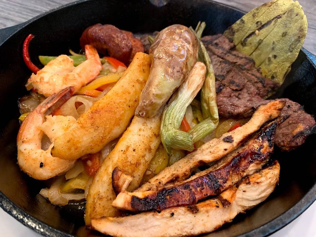 Habanero Mexican Grill | restaurant | #110, 520 N Ventu Park Rd, Newbury Park, CA 91320, USA | 8053750755 OR +1 805-375-0755