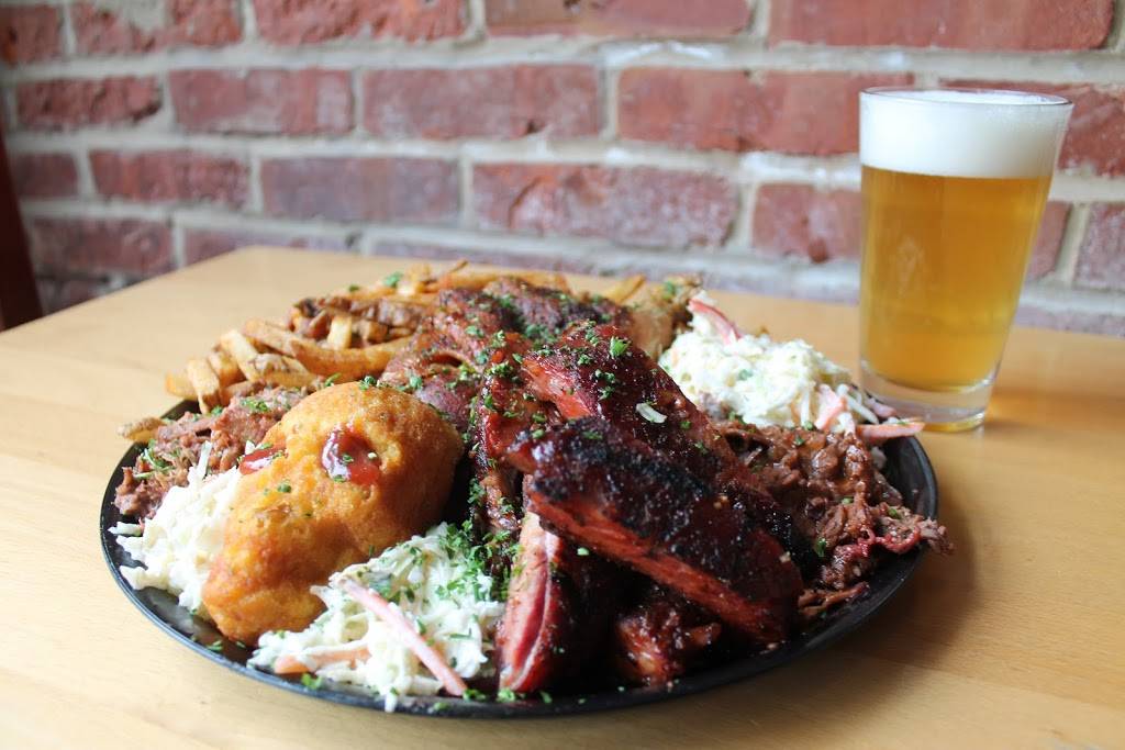 XYZ the Tavern | restaurant | 6419 Detroit Ave, Cleveland, OH 44102, USA | 2167061104 OR +1 216-706-1104