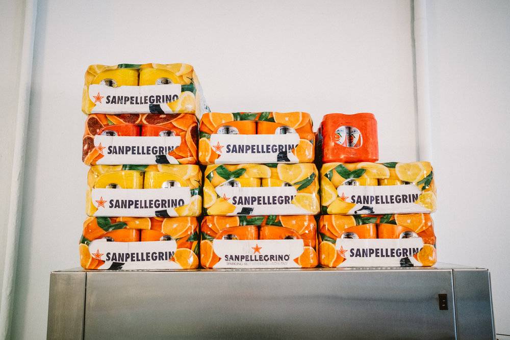 Reginas Grocery | restaurant | 418 Meridian Ave, Miami, FL 33139, USA | 3057638934 OR +1 305-763-8934