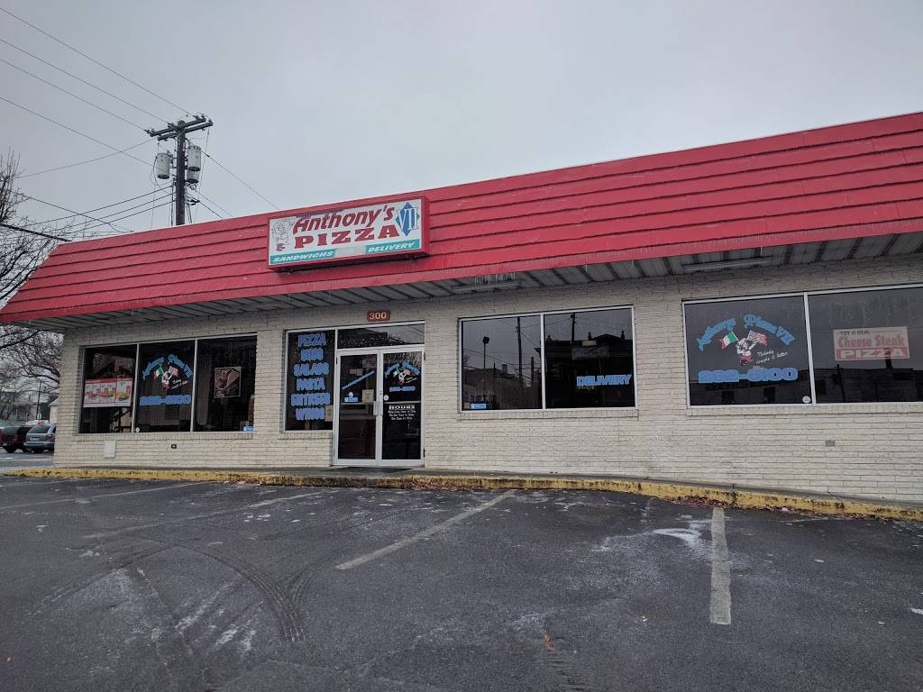 Anthonys Pizza | restaurant | 300 N Queen St, Martinsburg, WV 25401, USA | 3042626100 OR +1 304-262-6100