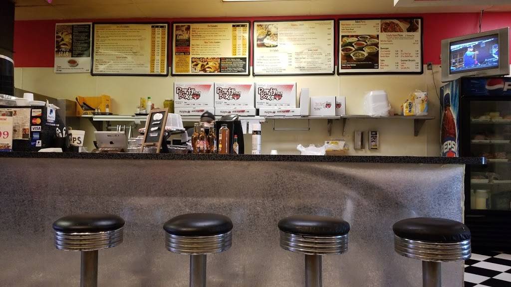 W.G. Grinders Catering | restaurant | 2820 Fishinger Rd, Columbus, OH 43221, USA | 6144593663 OR +1 614-459-3663