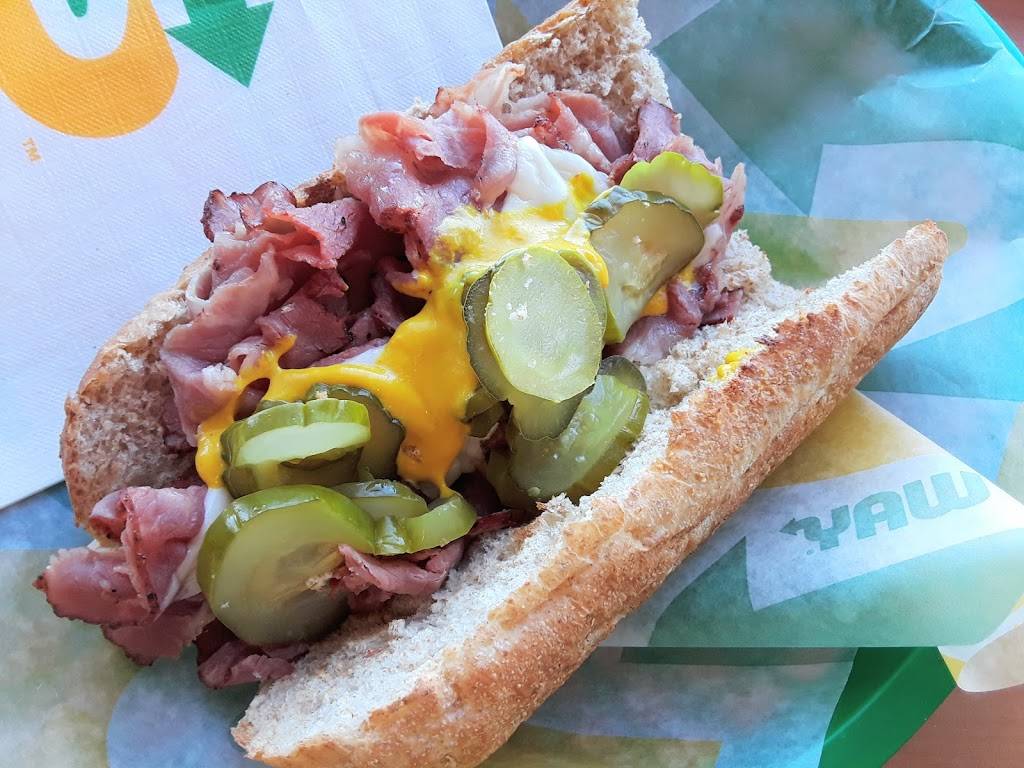 Subway Restaurants | restaurant | 136 Pier Ave, Hermosa Beach, CA 90254, USA | 3103769999 OR +1 310-376-9999