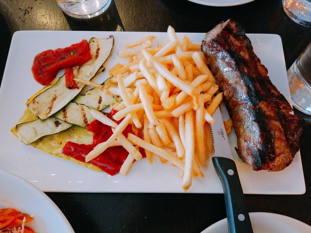 Serafina Upper West Side -( 105th And Broadway) | restaurant | 2737 Broadway, New York, NY 10025, USA | 2123010664 OR +1 212-301-0664