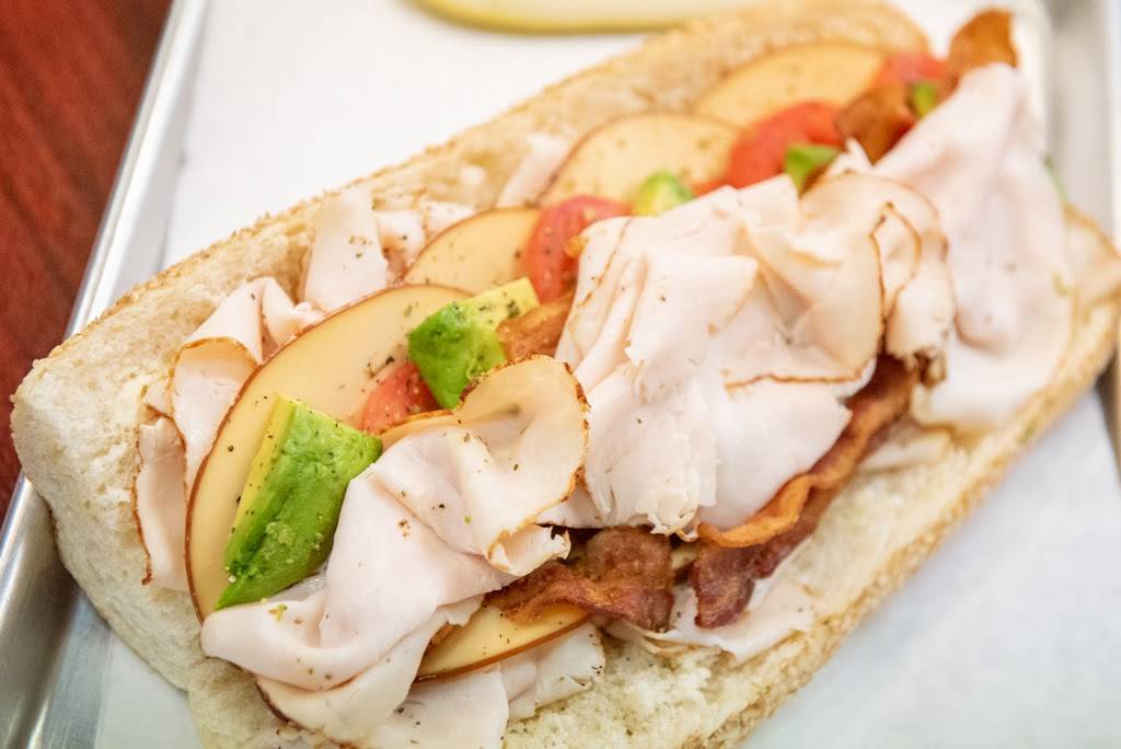 Americas Pie | restaurant | 323 E Gay St, West Chester, PA 19380, USA | 4849475115 OR +1 484-947-5115