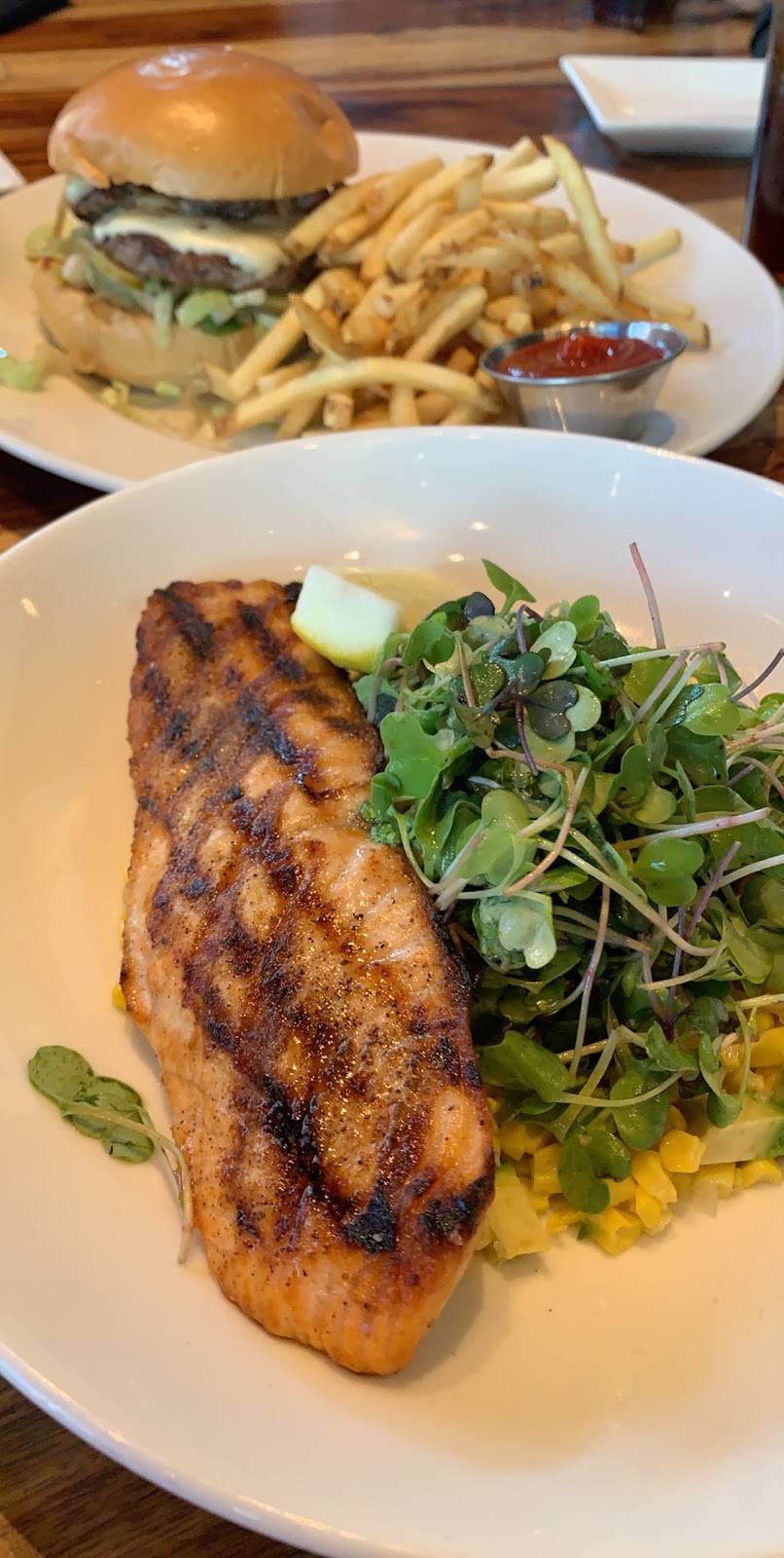 The Common Bar and Grill | restaurant | 3601 Market St, Philadelphia, PA 19104, USA | 2153109828 OR +1 215-310-9828