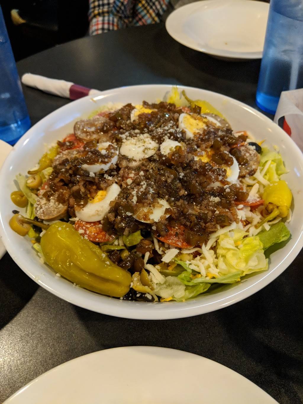 Tads on the Rock | restaurant | 10 E Riverside Blvd, Loves Park, IL 61111, USA | 8156543500 OR +1 815-654-3500