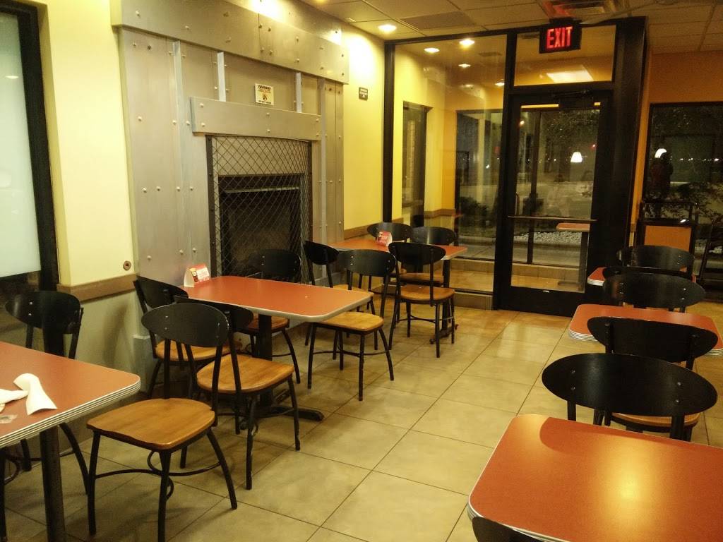 Jack in the Box | restaurant | 8655 Cypress Waters Blvd, Irving, TX 75063, USA | 9725562588 OR +1 972-556-2588