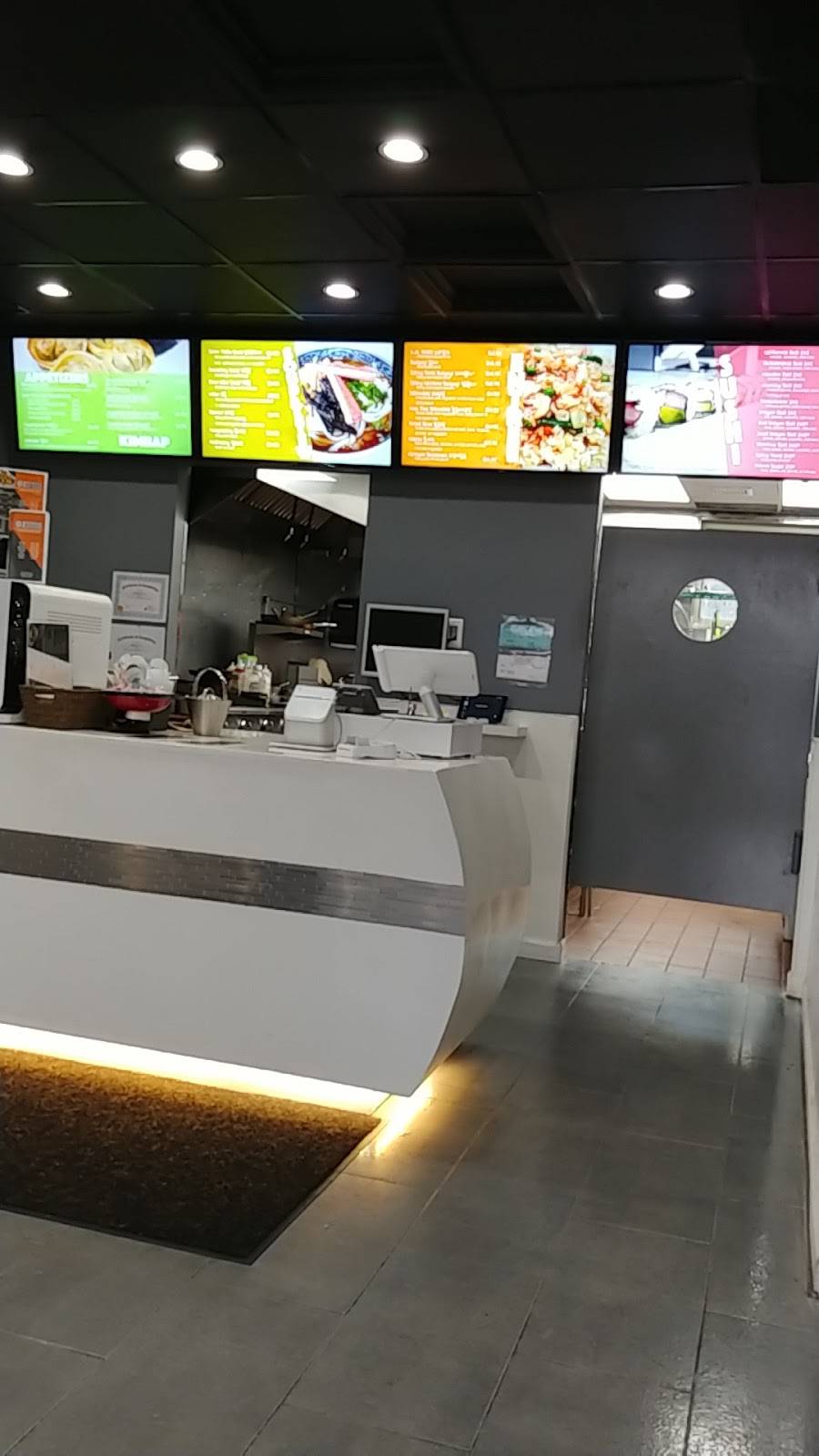 OZ Korean Kitchen | restaurant | 2775 Dixwell Ave, Hamden, CT 06518, USA | 2037454110 OR +1 203-745-4110