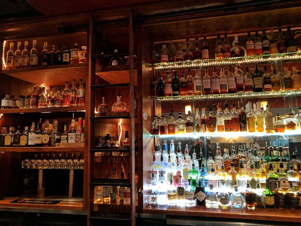 Cask & Trotter | restaurant | 711 Westlake Ave N, Seattle, WA 98109, USA | 2064534756 OR +1 206-453-4756