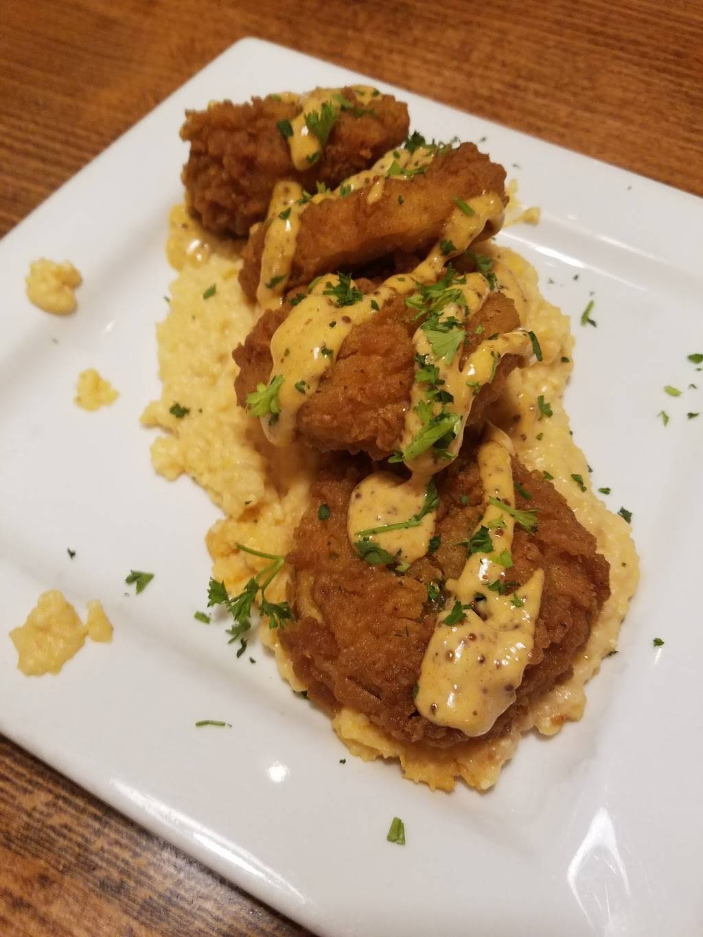 Fatz Southern Kitchen | restaurant | 980 Over Mountain Dr, Elizabethton, TN 37643, USA | 4235470001 OR +1 423-547-0001