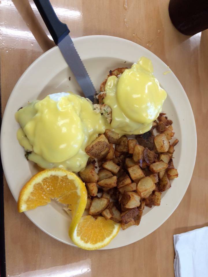 Beach Hut Cafe | cafe | 1281 3rd St S, Jacksonville Beach, FL 32250, USA | 9042493516 OR +1 904-249-3516