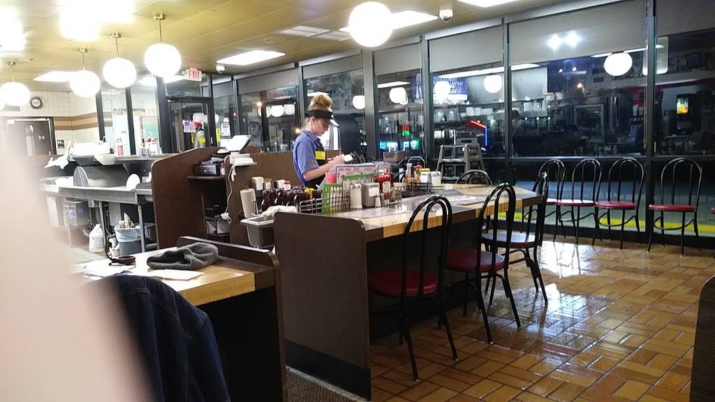 Waffle House | meal takeaway | 816 Murfreesboro Pike, Nashville, TN 37217, USA | 6153666258 OR +1 615-366-6258