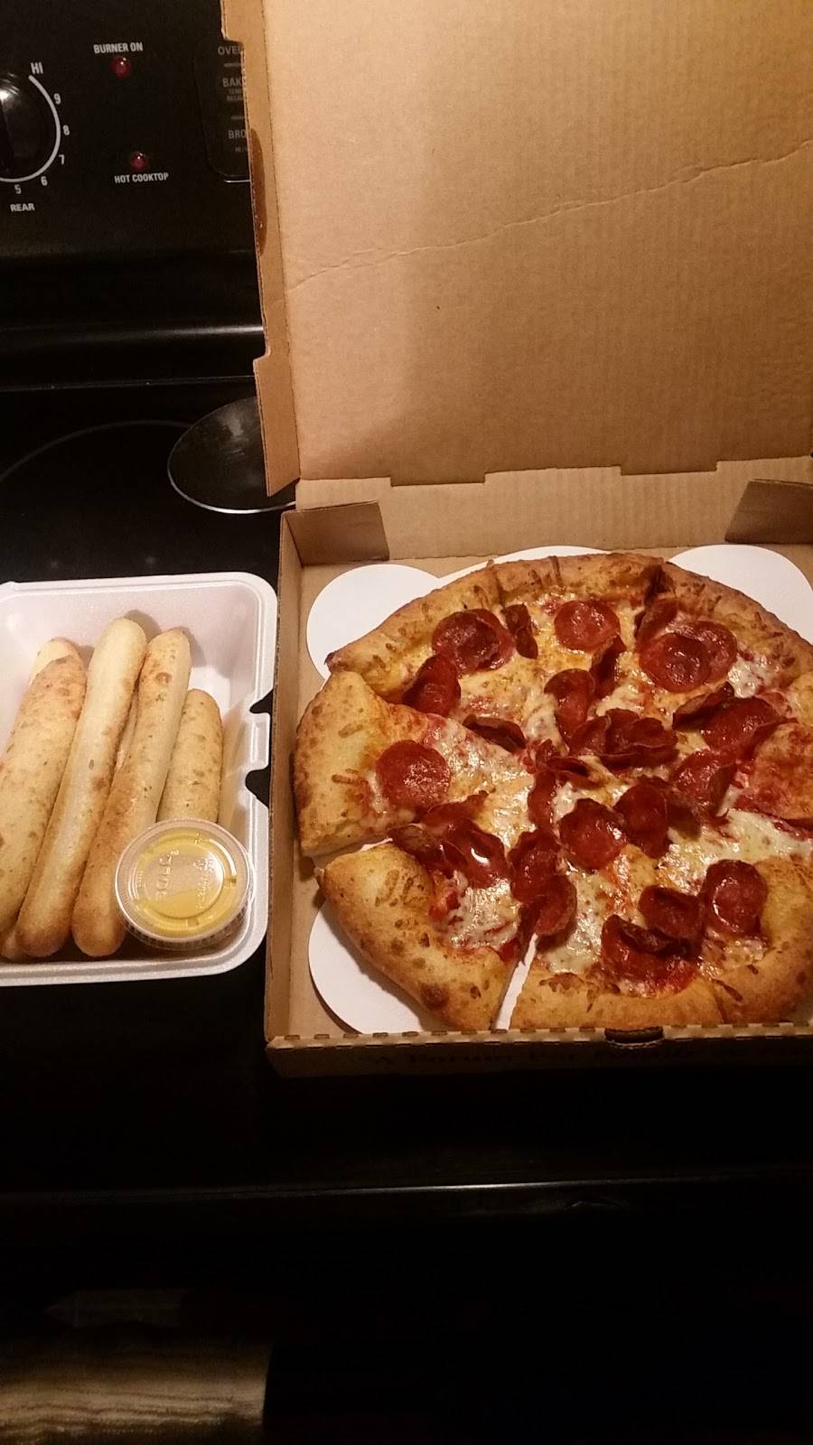 Greeks Pizza | restaurant | 700-716 E 49th St, Indianapolis, IN 46205, USA | 3176003969 OR +1 317-600-3969