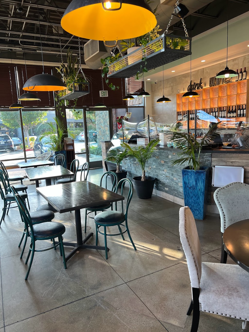 Roast & Rice Asian Fusion | restaurant | 30990 Russell Ranch Rd, Westlake Village, CA 91362, USA | 8186996369 OR +1 818-699-6369