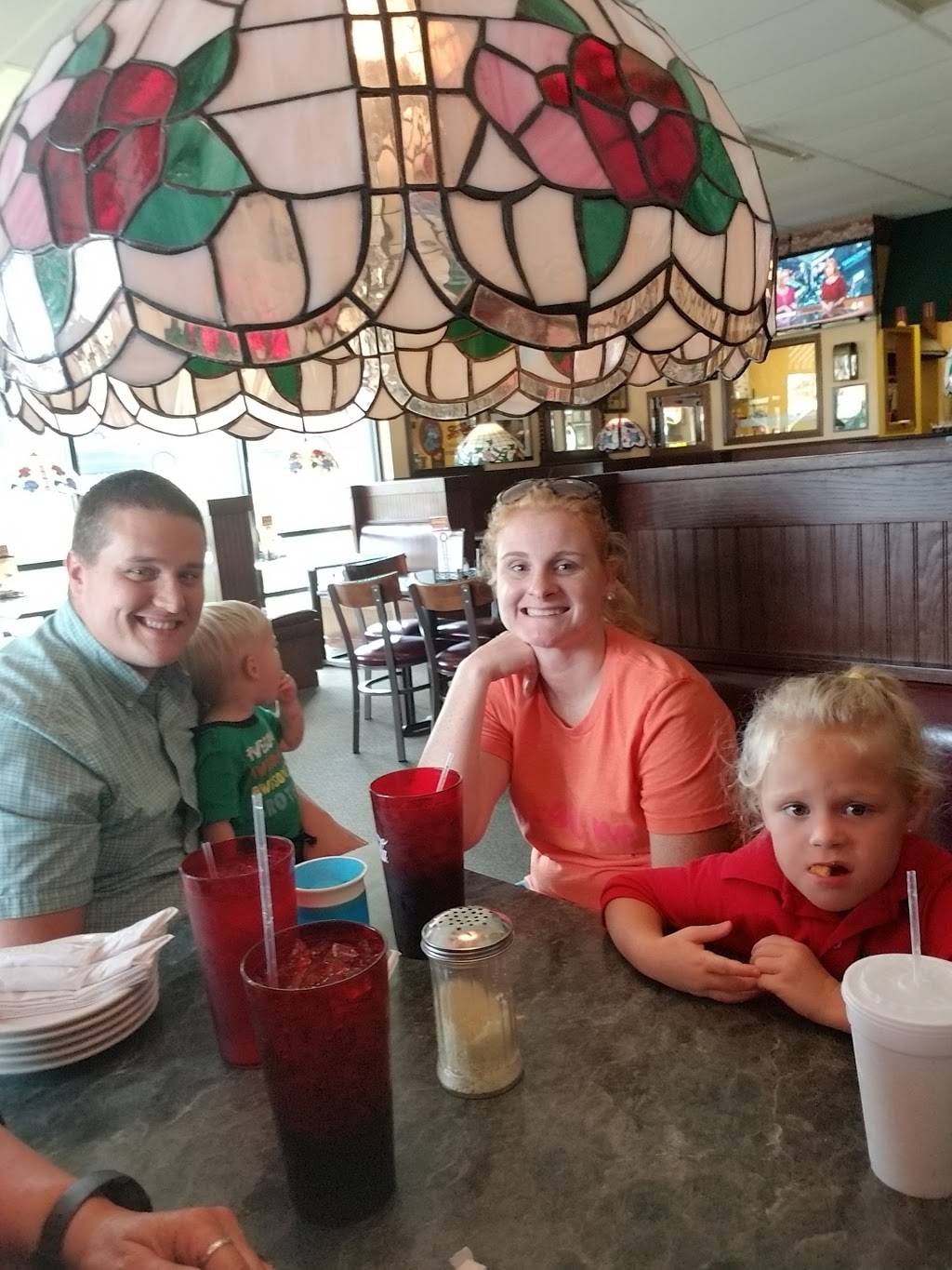 Sir Pizza | restaurant | 1925 Madison Square Blvd, La Vergne, TN 37086, USA | 6152871220 OR +1 615-287-1220