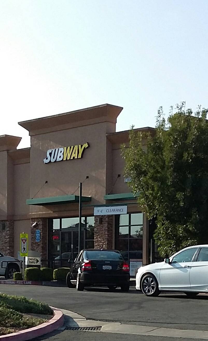 Subway | restaurant | 2300 Longport Ct #103, Elk Grove, CA 95758, USA | 9166837263 OR +1 916-683-7263