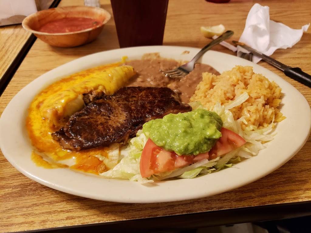 Mi Pueblo | restaurant | 706 Main St, Bandera, TX 78003, USA | 8307968047 OR +1 830-796-8047