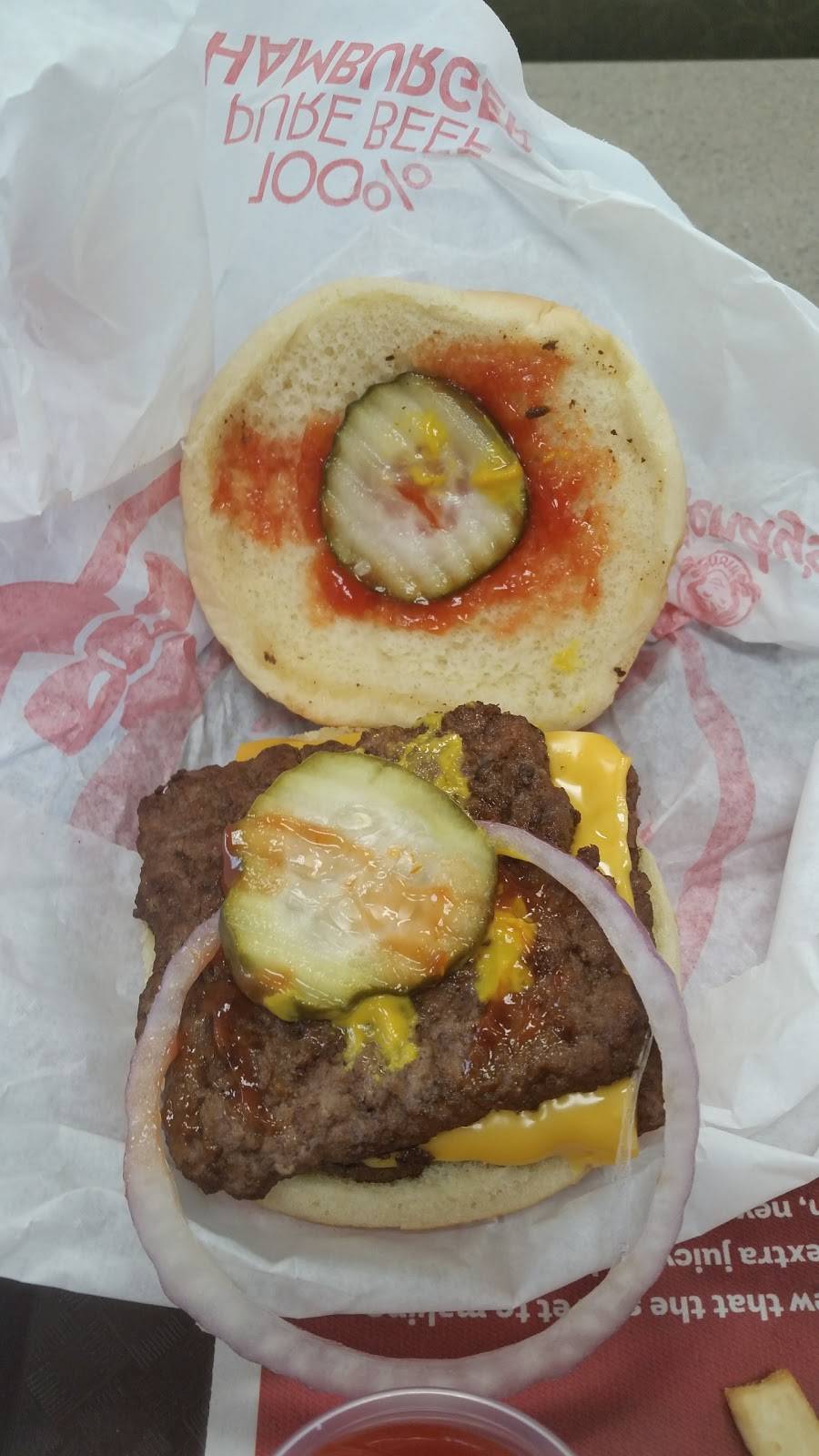 Wendys | restaurant | 310 S 2nd St, Fulton, NY 13069, USA | 3155982991 OR +1 315-598-2991