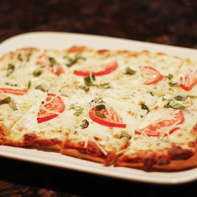 The Happy Grape Wine Bar & Bistro | restaurant | 300 E Main St, Lexington, OH 44904, USA | 4198849463 OR +1 419-884-9463