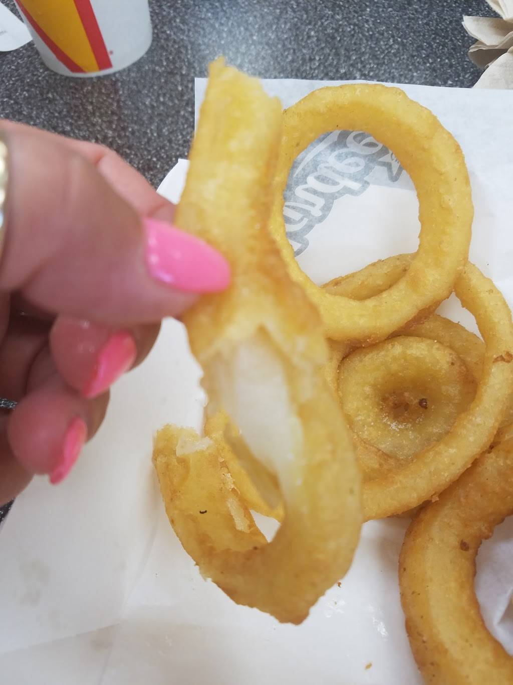 Hardees | restaurant | 9210 Baymeadows Rd, Jacksonville, FL 32256, USA | 9047373252 OR +1 904-737-3252