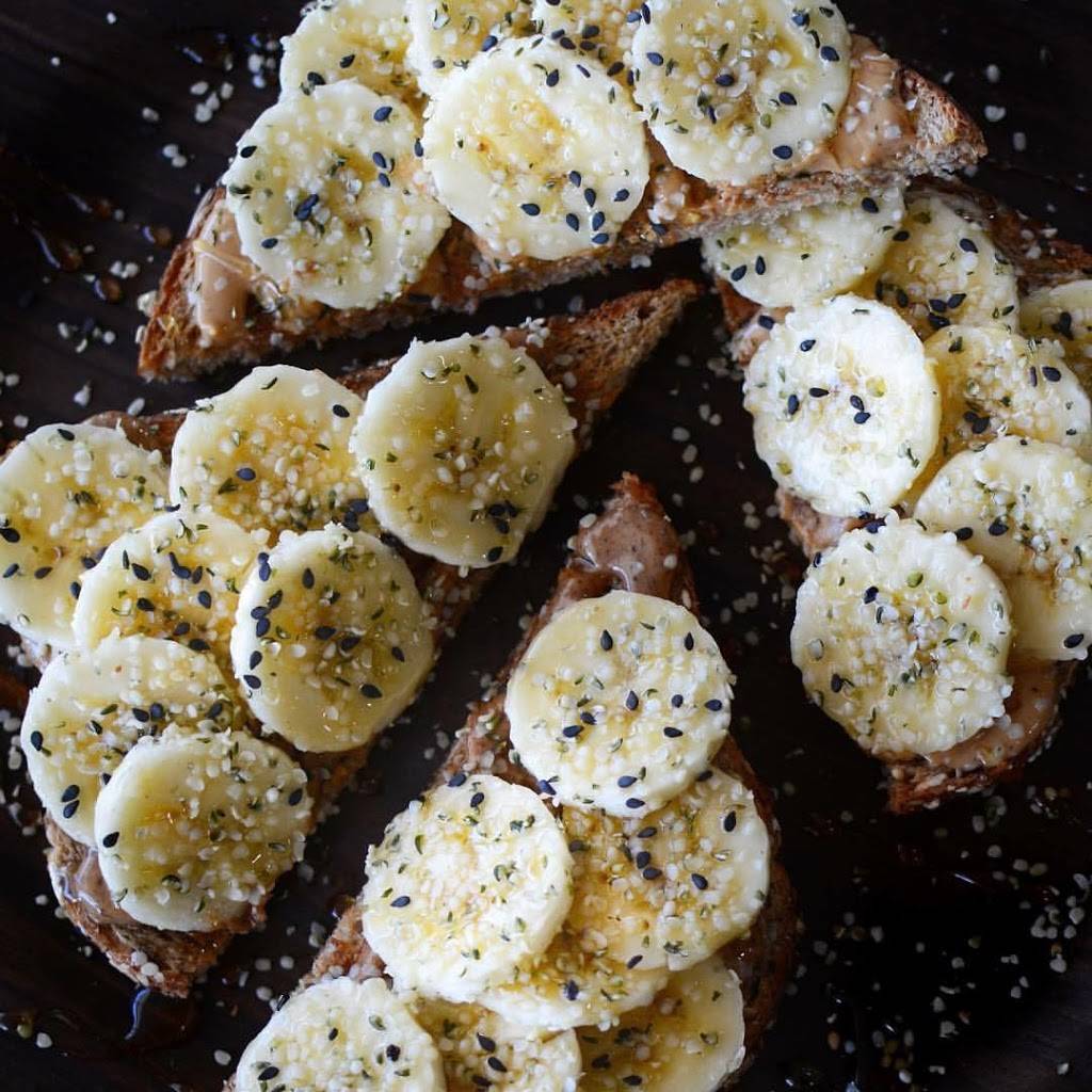 Real Roots Cafe | restaurant | 1549 Battlefield Pkwy, Fort Oglethorpe, GA 30742, USA | 4234675630 OR +1 423-467-5630