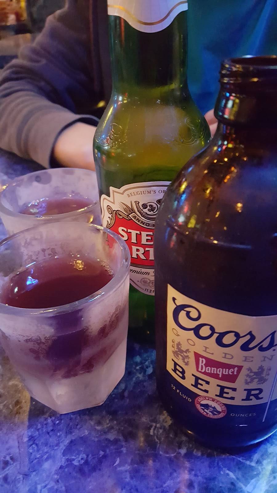 Sneakers Bar & Grill | restaurant | 1380 Disc Dr, Sparks, NV 89436, USA | 7756267222 OR +1 775-626-7222