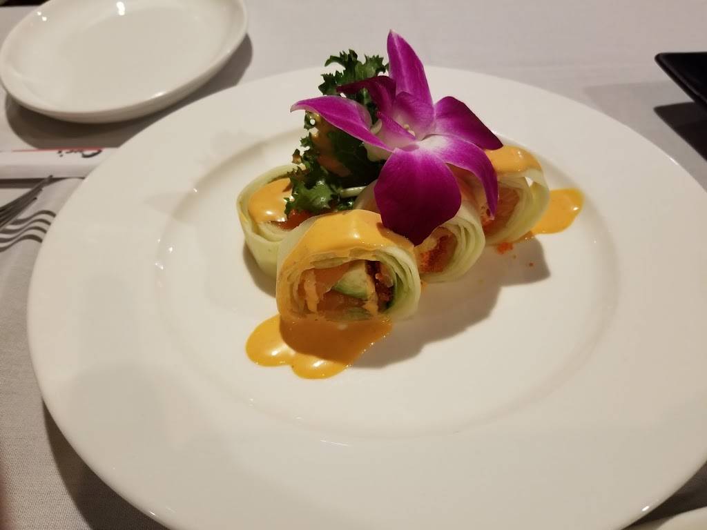 Oyes Chinese Restaurant | restaurant | 44 Broadway, Saugus, MA 01906, USA | 7816663836 OR +1 781-666-3836