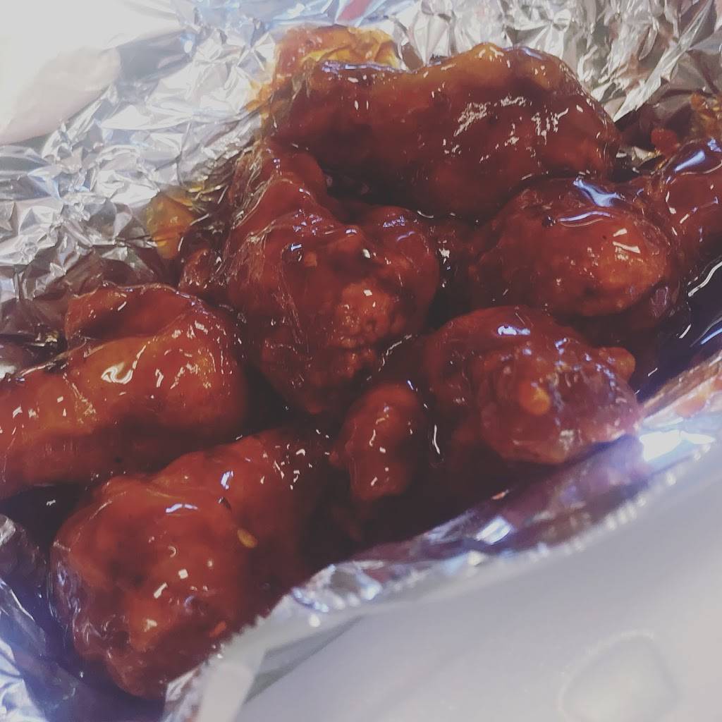 Robbys Pizza and Wings | restaurant | 185 Erie Ave, Brantford, ON N3S 2G8, Canada | 5197511999 OR +1 519-751-1999