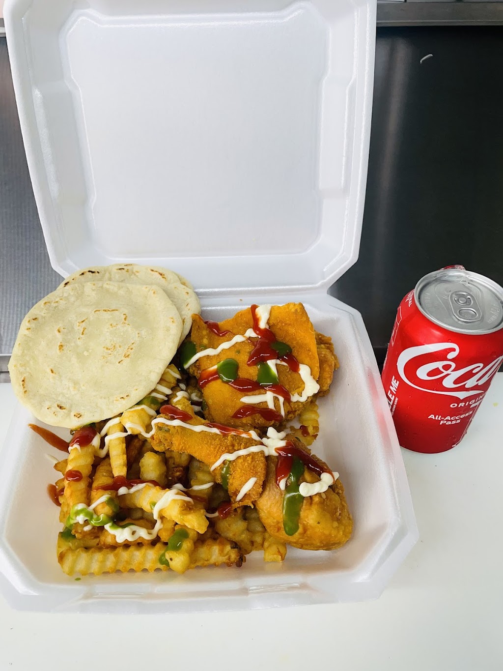 Adrianas taqueria | restaurant | 2000 N Rockwell Ave, Bethany, OK 73008, USA | 4055105831 OR +1 405-510-5831