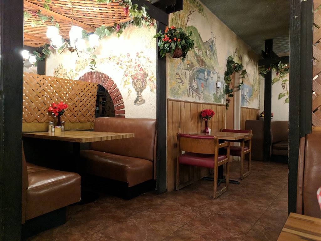 Palermo Pizzeria | restaurant | 2110 Tapo St, Simi Valley, CA 93063, USA | 8055263637 OR +1 805-526-3637