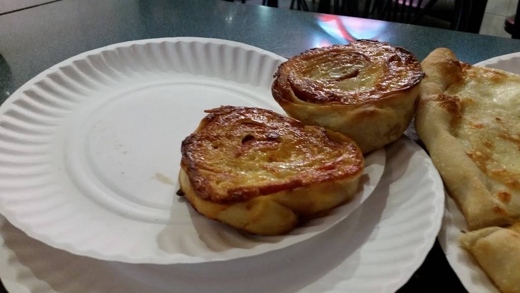 Michael & Sons Pizza & Italian | restaurant | 19213 47th Ave, Flushing, NY 11358, USA | 7183576528 OR +1 718-357-6528