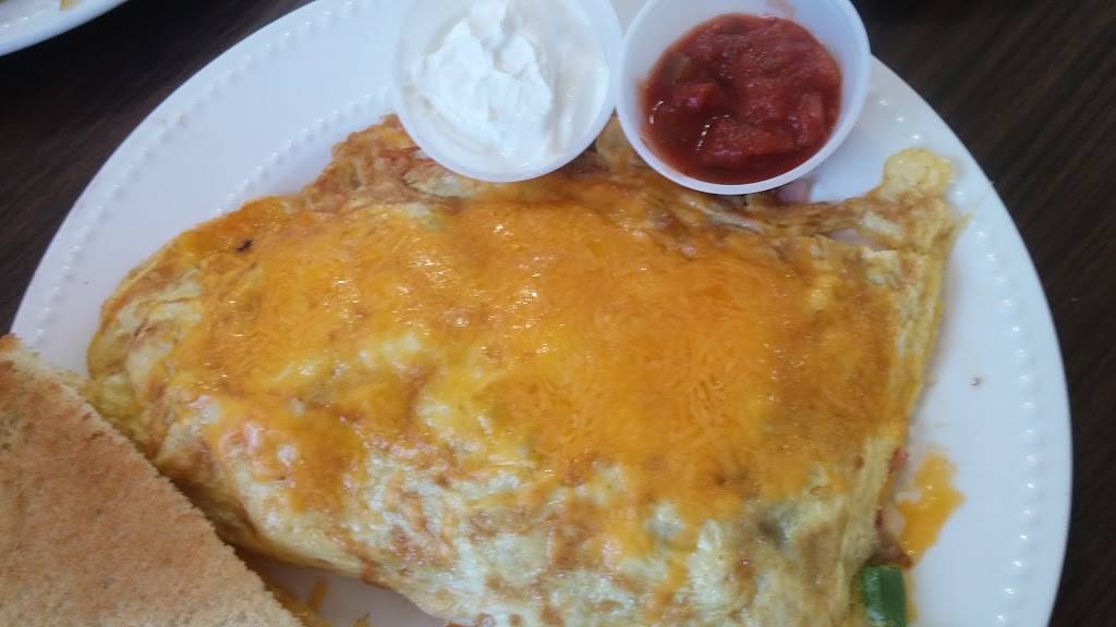 Triangle Restaurant | restaurant | 9841 W Hwy 80, Nancy, KY 42544, USA | 6066366533 OR +1 606-636-6533