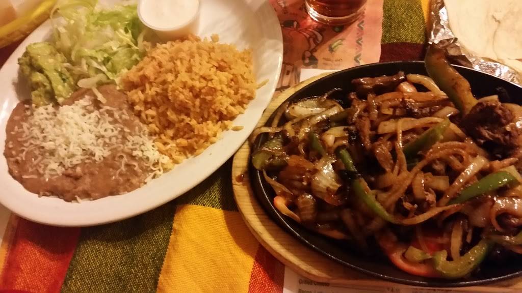 Las 3 Marias | restaurant | 2734 W Tregallas Rd, Antioch, CA 94509, USA | 9257068860 OR +1 925-706-8860