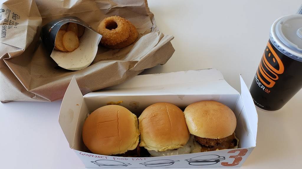 Burgerim Gourmet Burgers | restaurant | 319 E Big Beaver Rd, Troy, MI 48083, USA | 2488175404 OR +1 248-817-5404