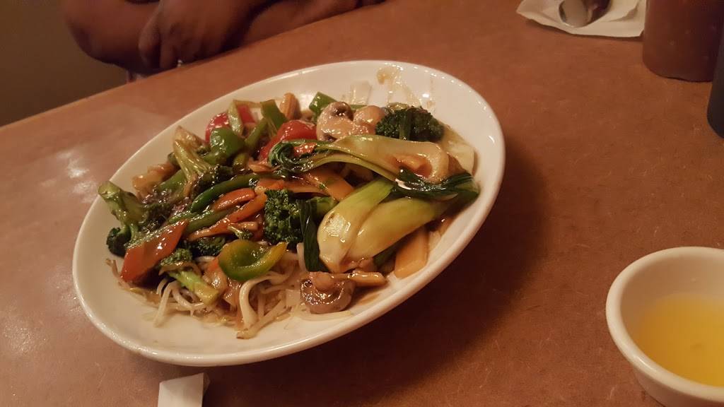 Saigon Cafe | restaurant | 2092 N Decatur Rd, Decatur, GA 30033, USA | 4044454464 OR +1 404-445-4464
