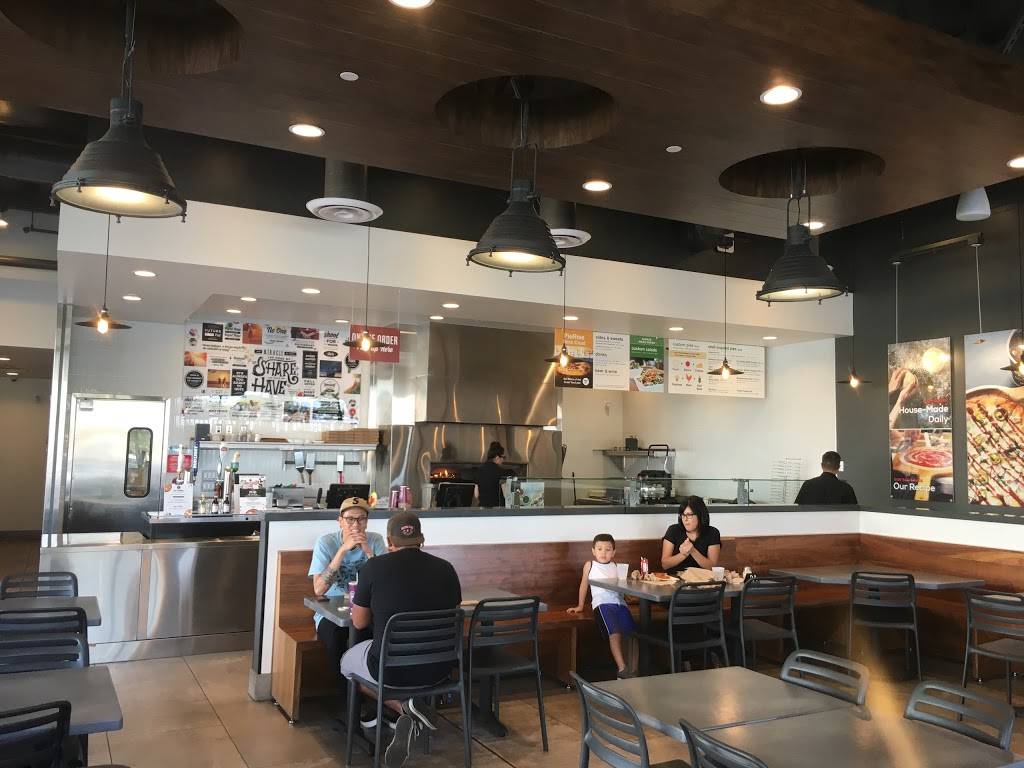 Pieology Pizzeria, Visalia-Gateway Plaza, CA | restaurant | GATEWAY PLAZA, 3733 S Mooney Blvd, Visalia, CA 93277, USA | 5596241342 OR +1 559-624-1342