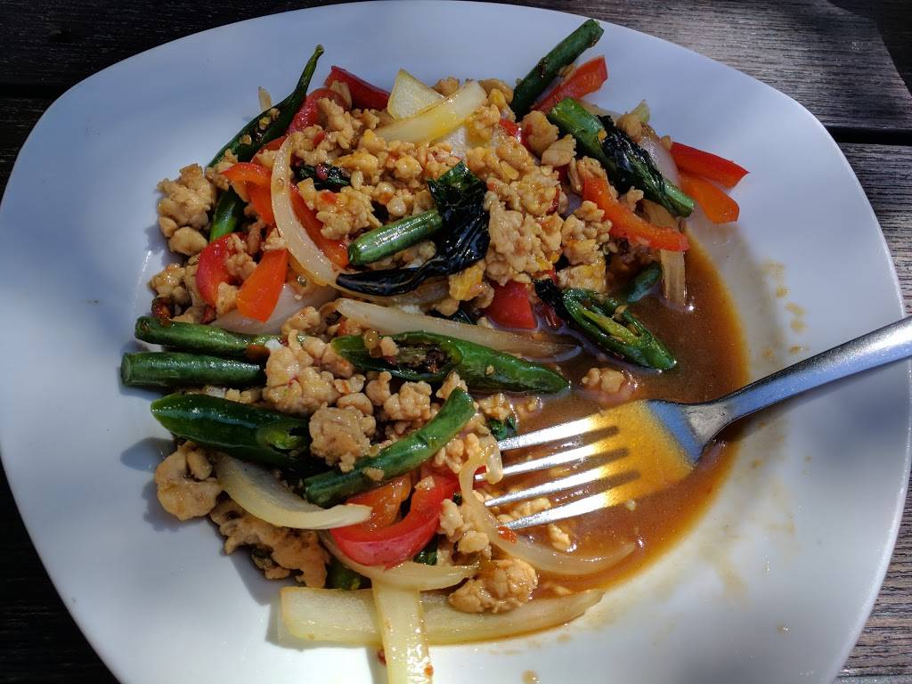 Monsoon Siam | restaurant | 113 E Market St, Charlottesville, VA 22902, USA | 4349711515 OR +1 434-971-1515