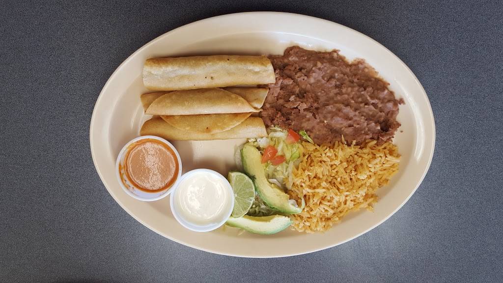 Taqueria Y Pupuseria El Chipotle | restaurant | 12925 Elam Rd #105, Balch Springs, TX 75180, USA | 9722865010 OR +1 972-286-5010