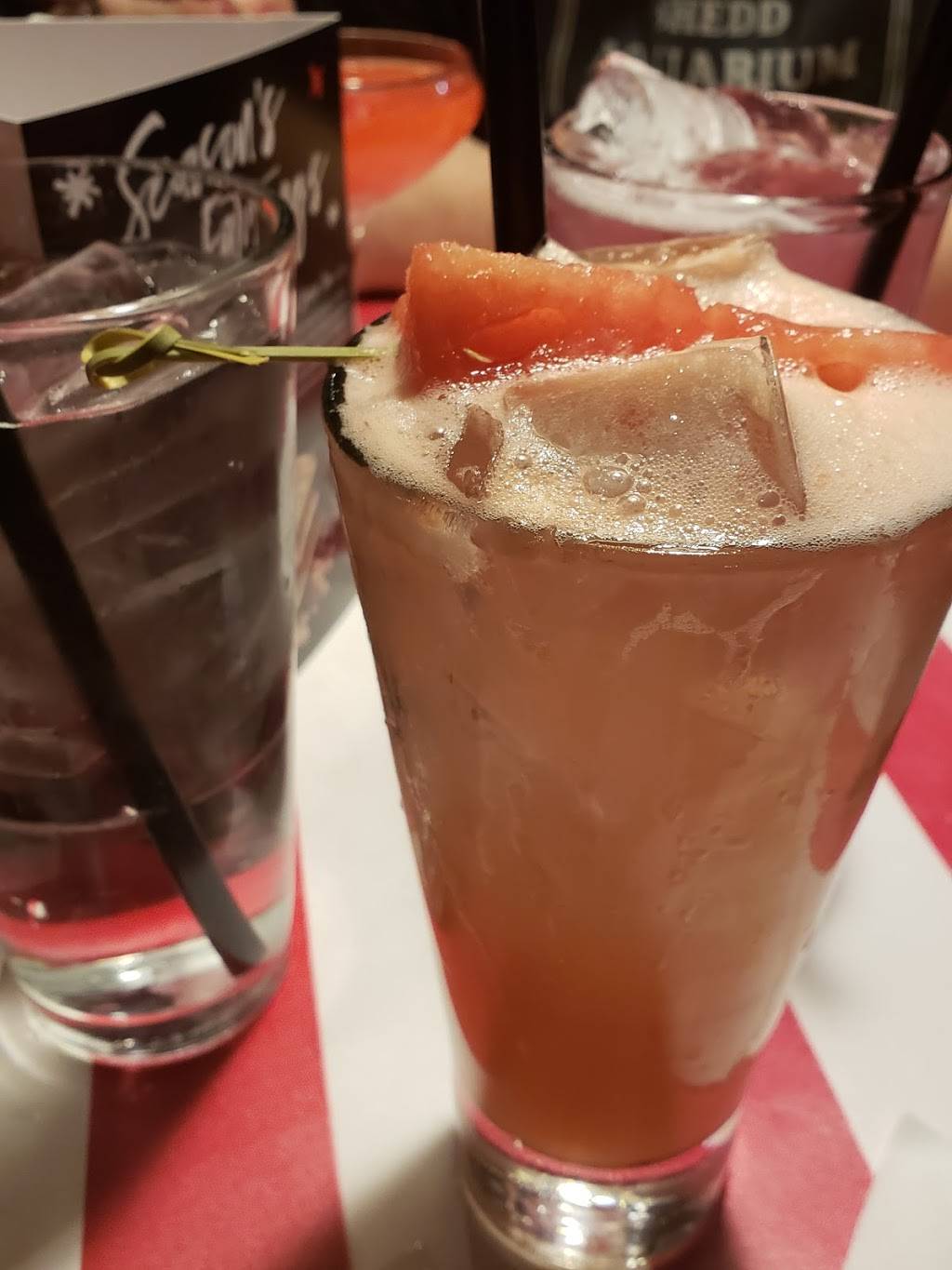 TGI Fridays | restaurant | 3401 S US Hwy 41, Terre Haute, IN 47802, USA | 8122328444 OR +1 812-232-8444