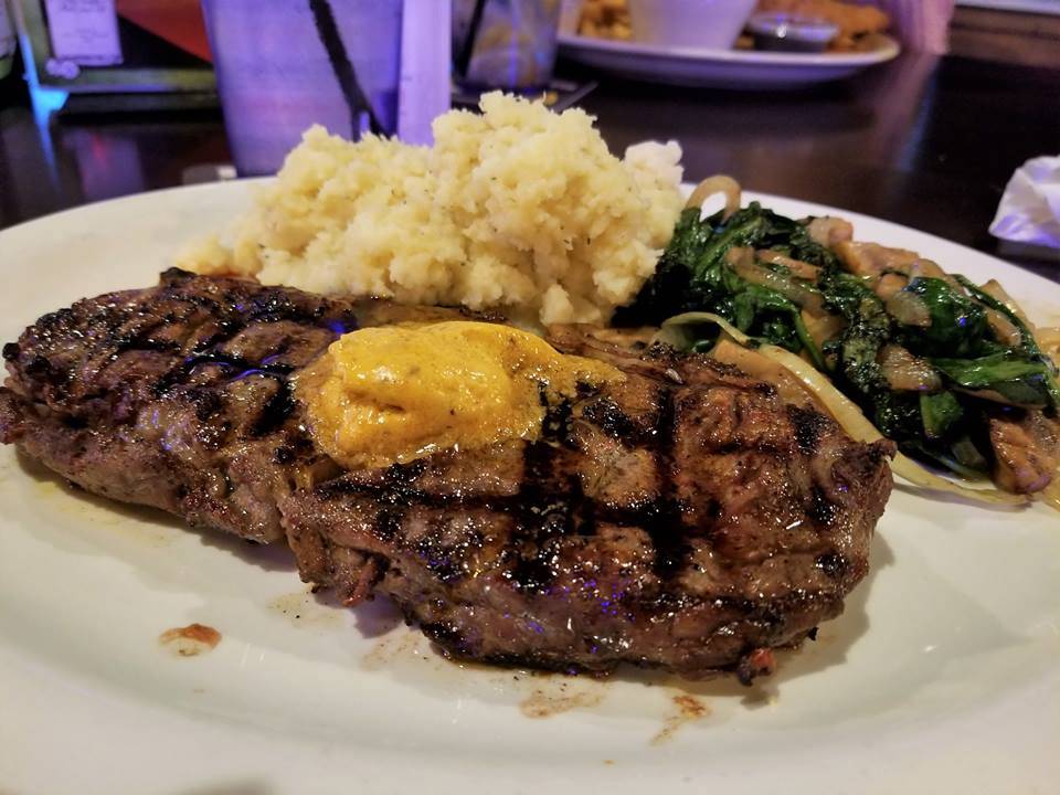 Luckys Pub | restaurant | 17754 Katy Fwy, Houston, TX 77094, USA | 2812067369 OR +1 281-206-7369