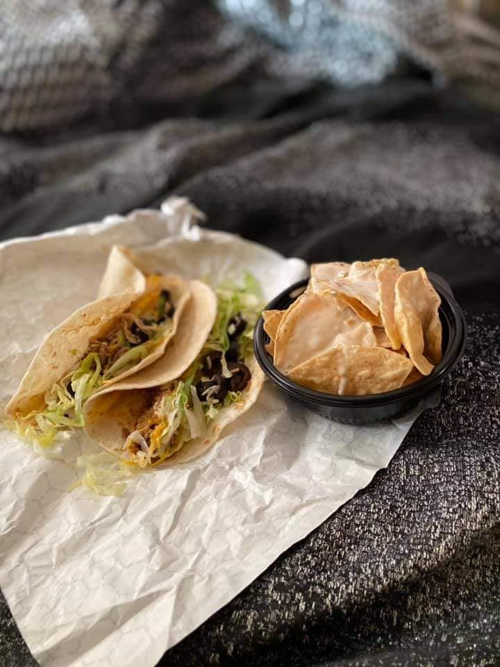 Rockys Tacos & Subs | restaurant | 424 N Main St, Oshkosh, WI 54901, USA | 9204797000 OR +1 920-479-7000