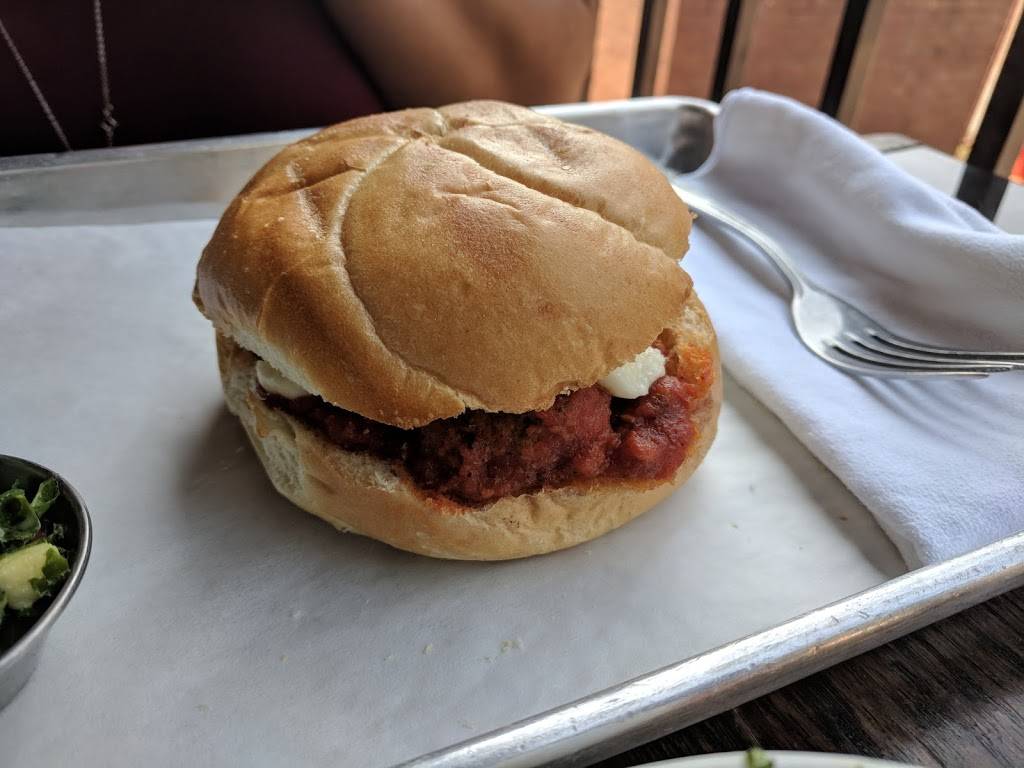 The Pickled Peach | restaurant | 202 S Main St, Davidson, NC 28036, USA | 7047652190 OR +1 704-765-2190