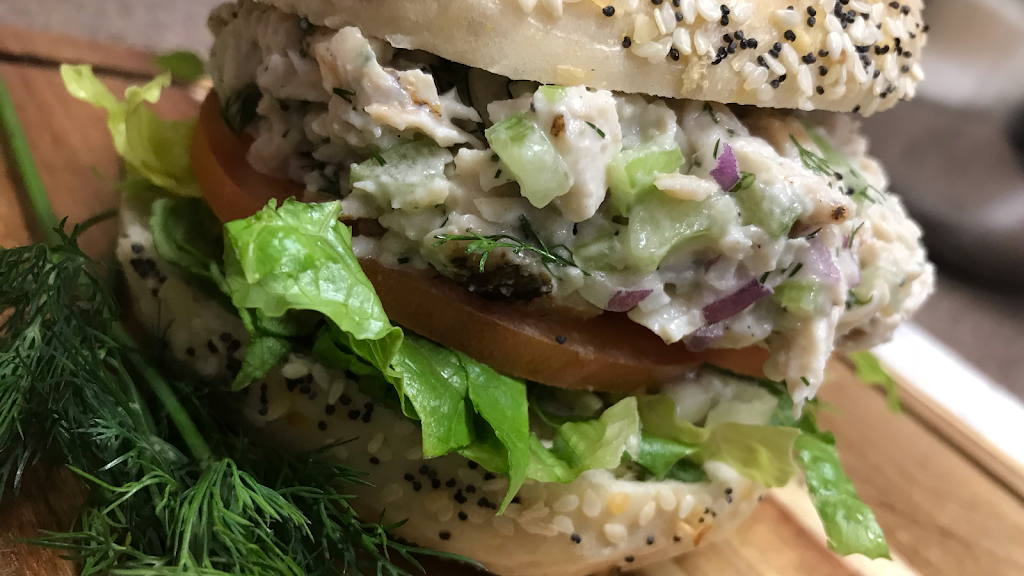 Bruchelles Bagel Bistro | restaurant | 16340 SE 256th St, Covington, WA 98042, USA | 2532364373 OR +1 253-236-4373